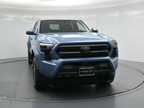 Used 2026 Toyota Tacoma SR5 AWD/4WD image 50