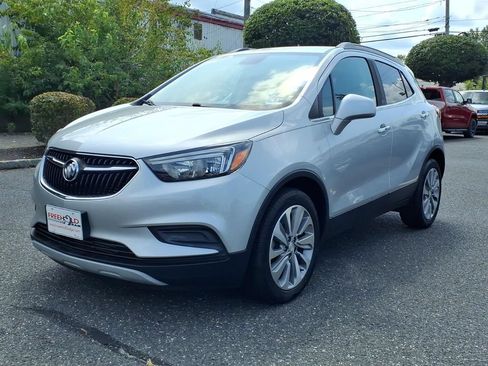 Used 2020 Buick Encore Preferred w/ Safety Package FWD image 3