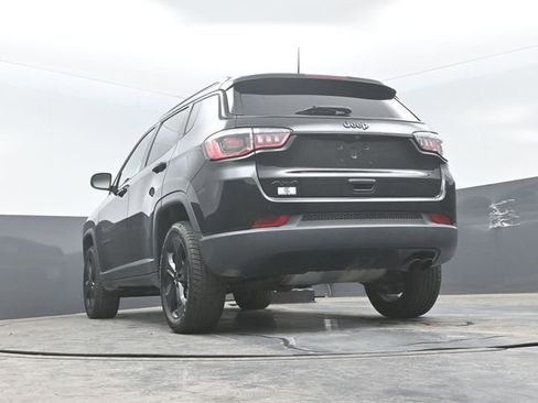 Used 2019 Jeep Compass Latitude AWD/4WD image 22