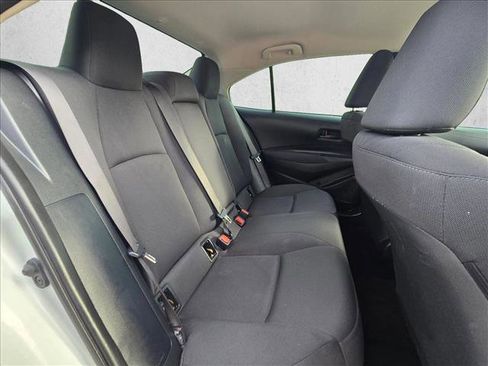 Used 2023 Toyota Corolla LE FWD image 17