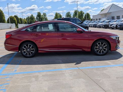 Certified 2022 Honda Accord EX-L image 6
