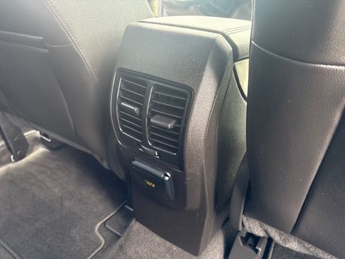 Used 2013 Ford Escape SEL AWD/4WD image 29