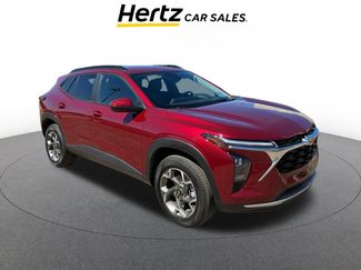 Used 2025 Chevrolet Trax LT video 1