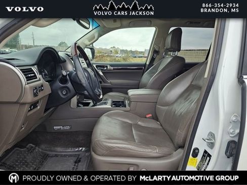 Used 2015 Lexus GX 460 Luxury image 12