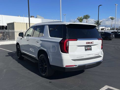 New 2026 GMC Yukon Elevation image 7