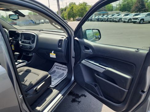 Certified 2021 Chevrolet Colorado LT w/ LT Convenience Package AWD/4WD image 30