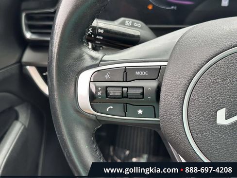 Certified 2024 Kia Sportage EX FWD image 18