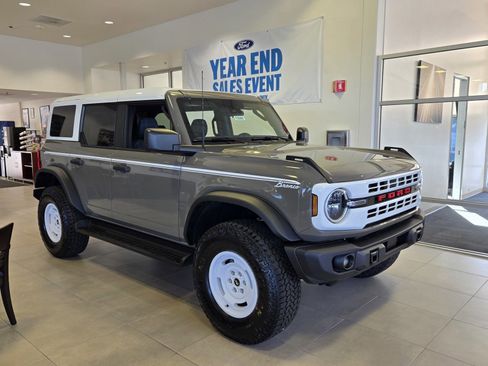 New 2026 Ford Bronco Heritage Edition AWD/4WD image 2
