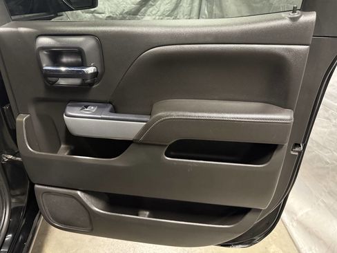 Used 2017 Chevrolet Silverado 1500 LTZ Z71 w/ LTZ Plus Package image 15