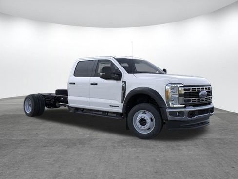 New 2026 Ford F550 4x4 Crew Cab Super Duty image 7