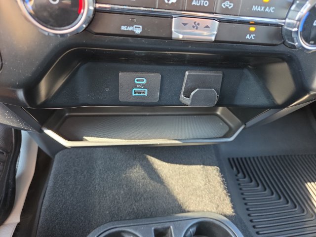 Used 2024 Ford F150 XLT AWD/4WD image 18