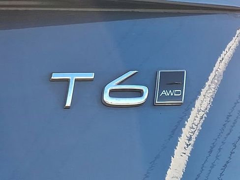 Used 2020 Volvo XC90 T6 Momentum image 34