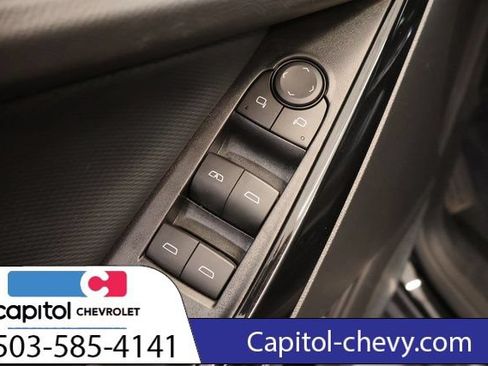 Used 2025 Chevrolet Equinox LT w/ Convenience Package II AWD/4WD image 12