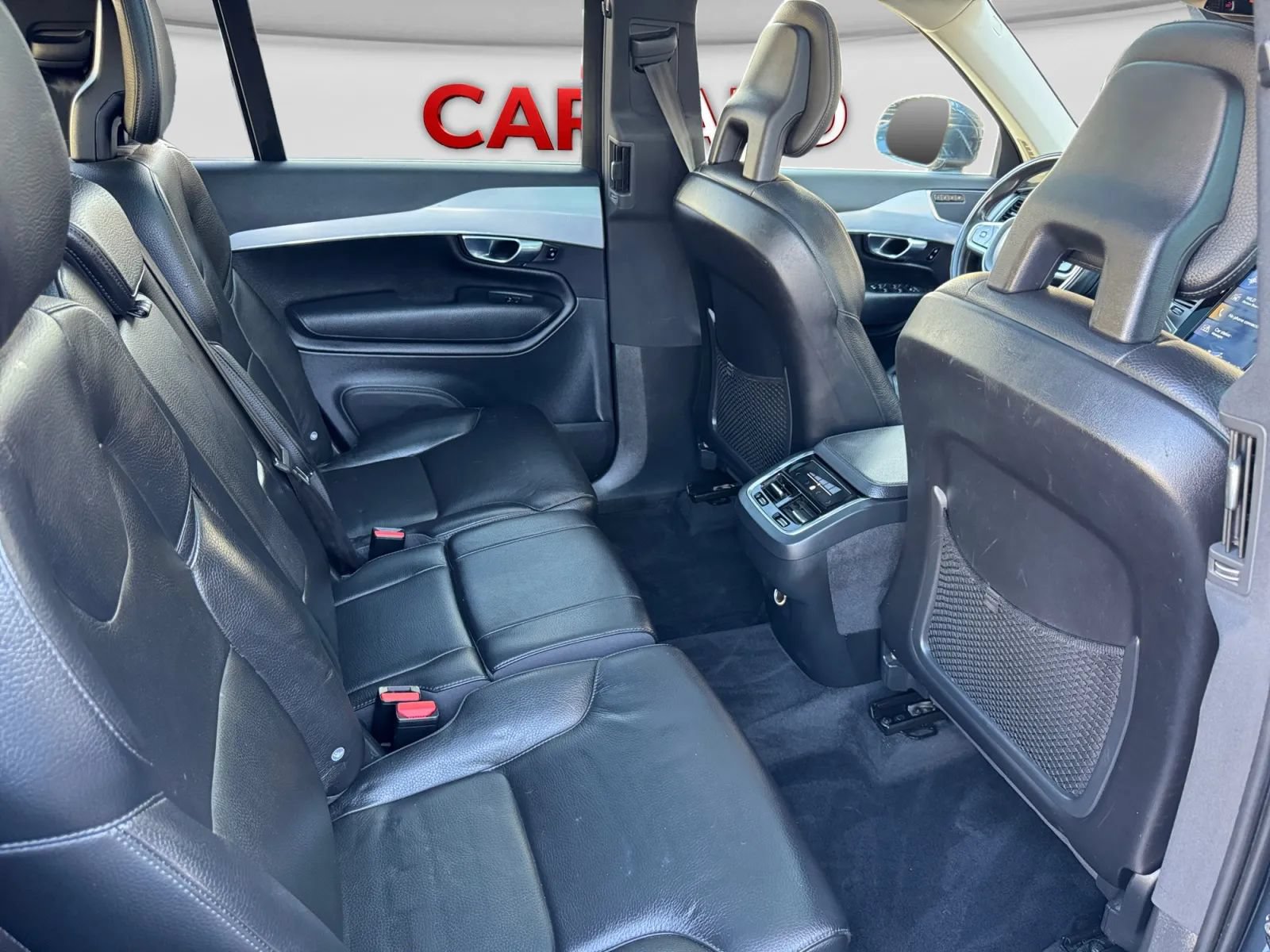Used 2018 Volvo XC90 T5 Momentum w/ Convenience Package FWD image 21