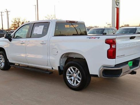 Used 2022 Chevrolet Silverado 1500 LT image 11