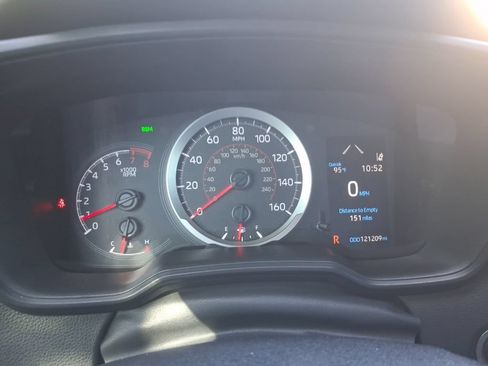Used 2020 Toyota Corolla SE w/ SE Premium Package FWD image 31
