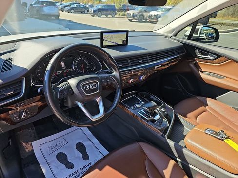Used 2018 Audi Q7 3.0T Premium Plus image 22