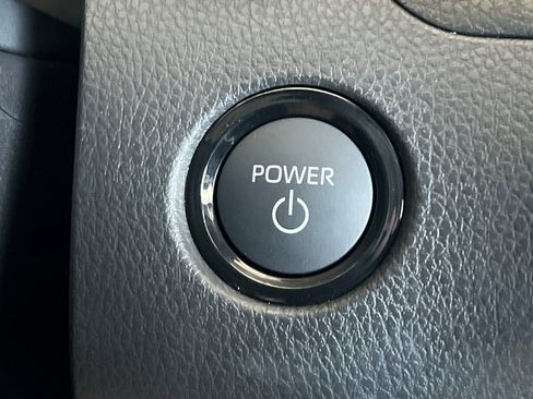 Used 2025 Toyota Camry LE w/ Convenience Package AWD/4WD image 18