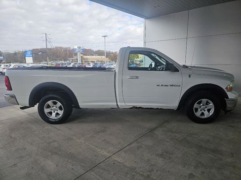 Used 2012 RAM 1500 Classic SLT image 7