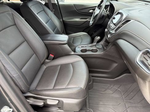 Used 2021 Chevrolet Equinox Premier w/ LPO, Floor Liner Package FWD image 15