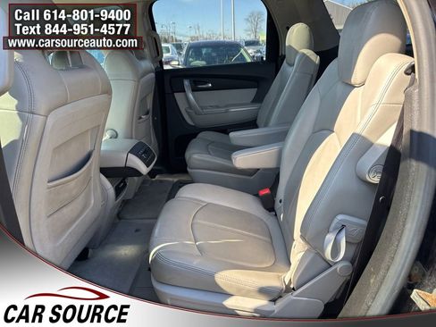 Used 2008 GMC Acadia SLT w/ Convenience Package image 25