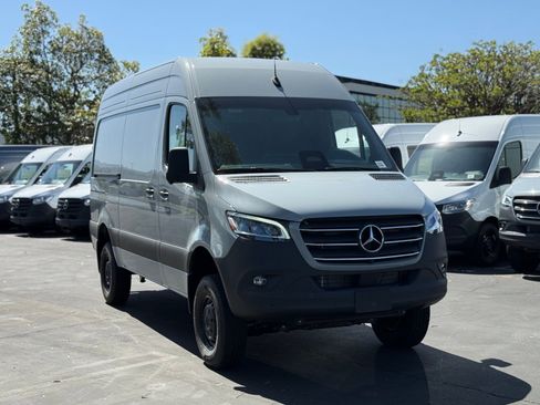 New 2026 Mercedes-Benz Sprinter 2500 image 5