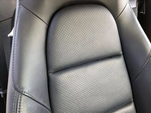 Used 2021 Porsche 718 Cayman image 16