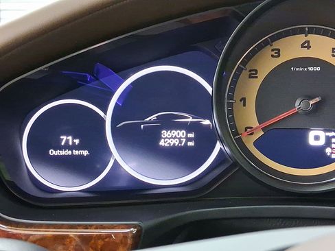 Certified 2023 Porsche Panamera 4S image 19