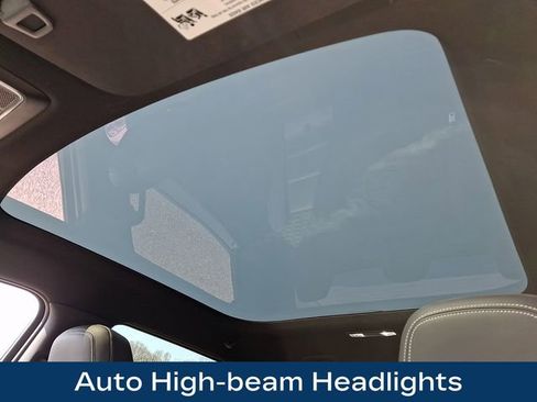 Used 2025 GMC Sierra EV Denali image 17