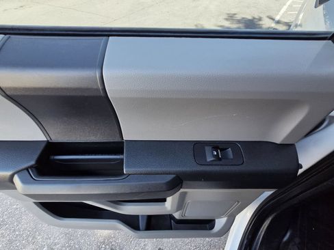 Used 2015 Ford F150 XL w/ Equipment Group 101A Mid AWD/4WD image 21