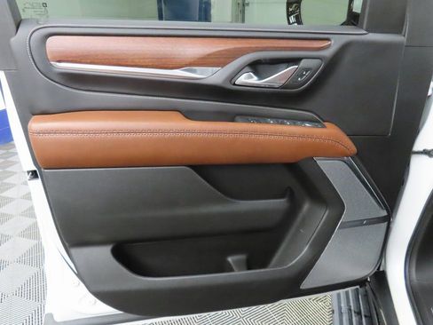 Used 2024 GMC Yukon XL Denali Ultimate image 70