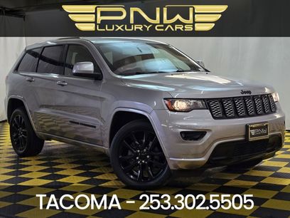 Used 2018 Jeep Grand Cherokee Altitude