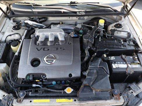 Used 2002 Nissan Maxima GLE FWD image 24