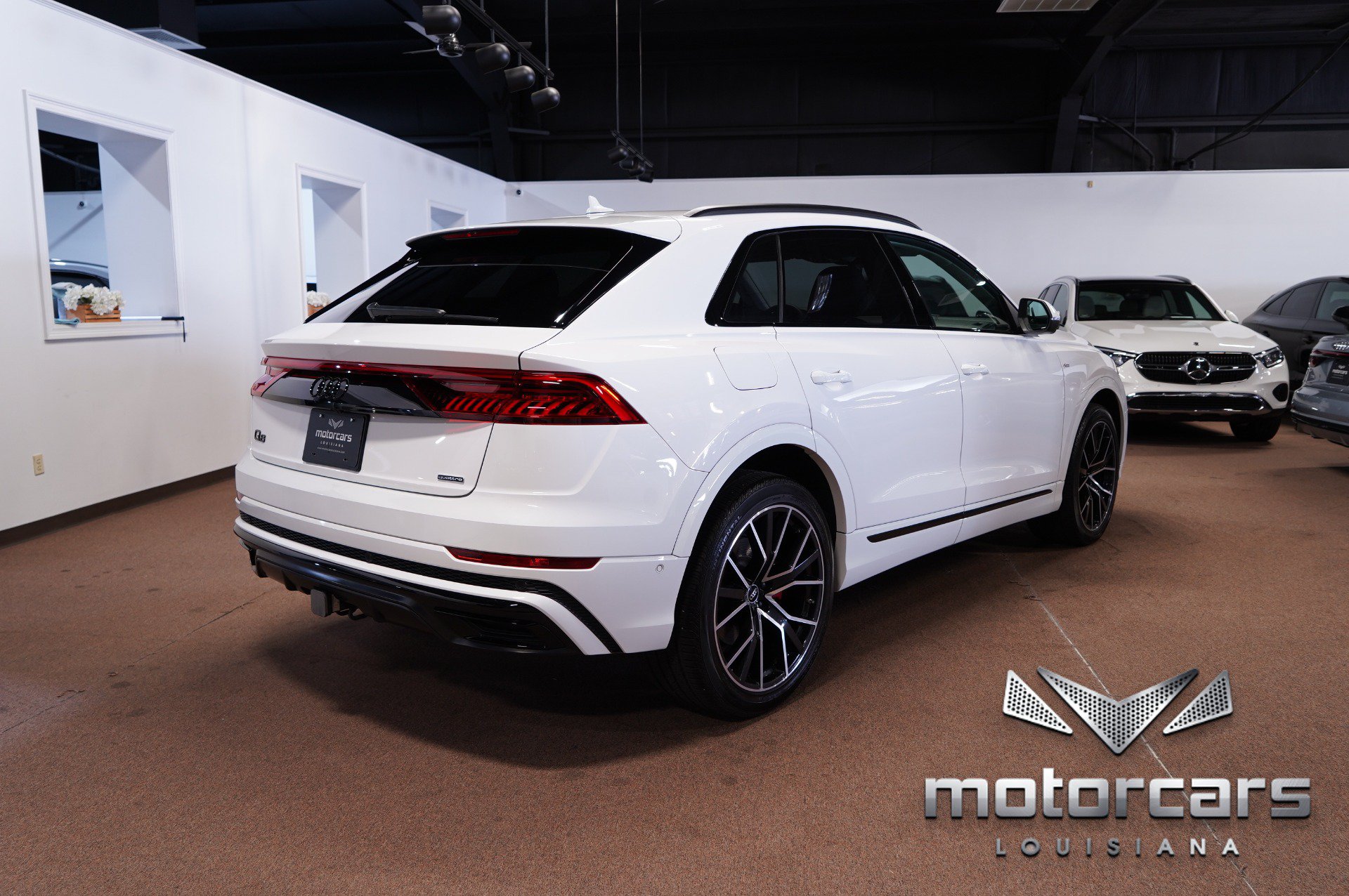 Used 2023 Audi Q8 Prestige AWD/4WD image 7