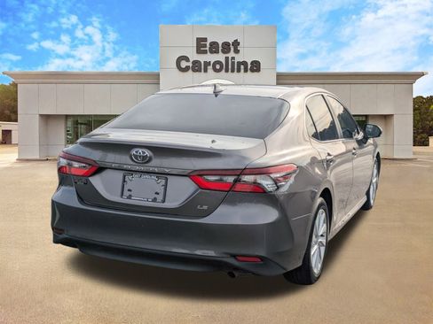 Used 2023 Toyota Camry LE image 3