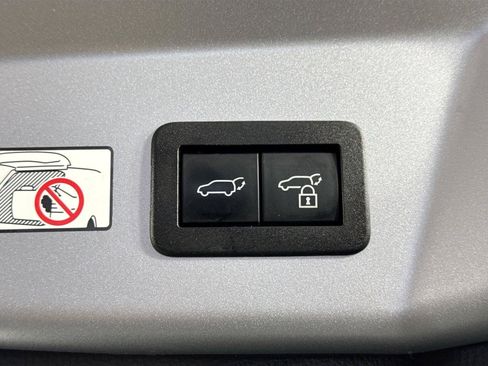 Certified 2024 Toyota Prius Limited w/ Limited Premium Package FWD image 41