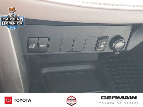 Used 2018 Toyota RAV4 XLE FWD image 32