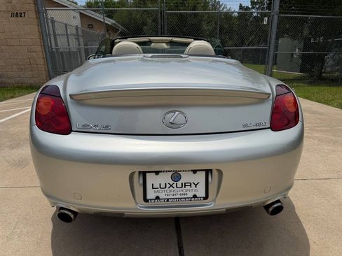 Used 2005 Lexus SC 430 Convertible RWD image 14