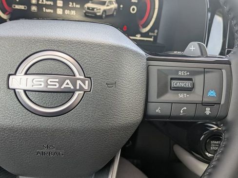 New 2026 Nissan Pathfinder SL AWD/4WD image 17
