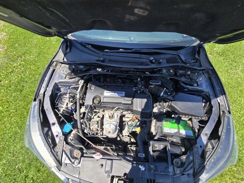 Used 2014 Honda Accord EX image 3