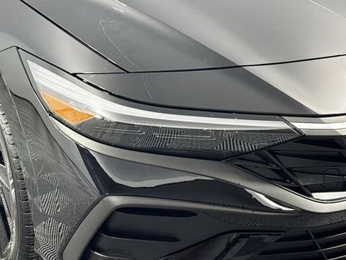 New 2026 Hyundai Elantra Sport image 38