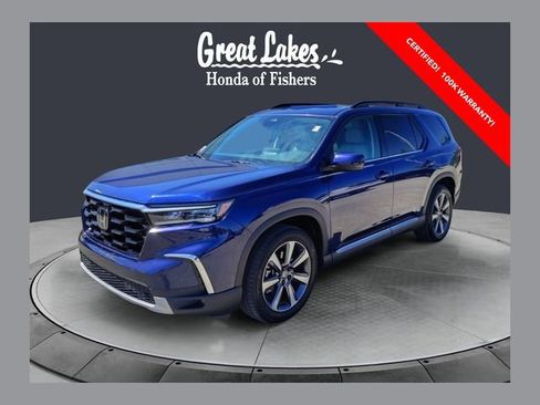 Used 2024 Honda Pilot Touring image 1
