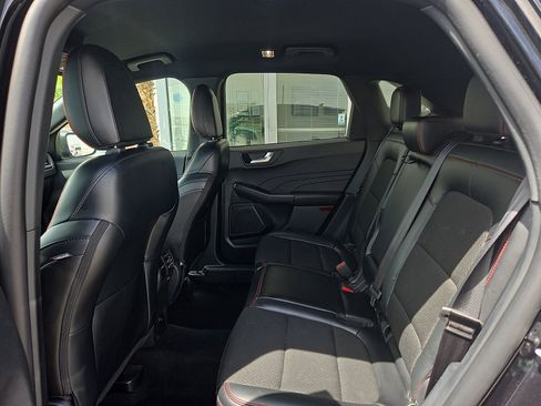 Used 2025 Ford Escape ST-Line AWD/4WD image 6