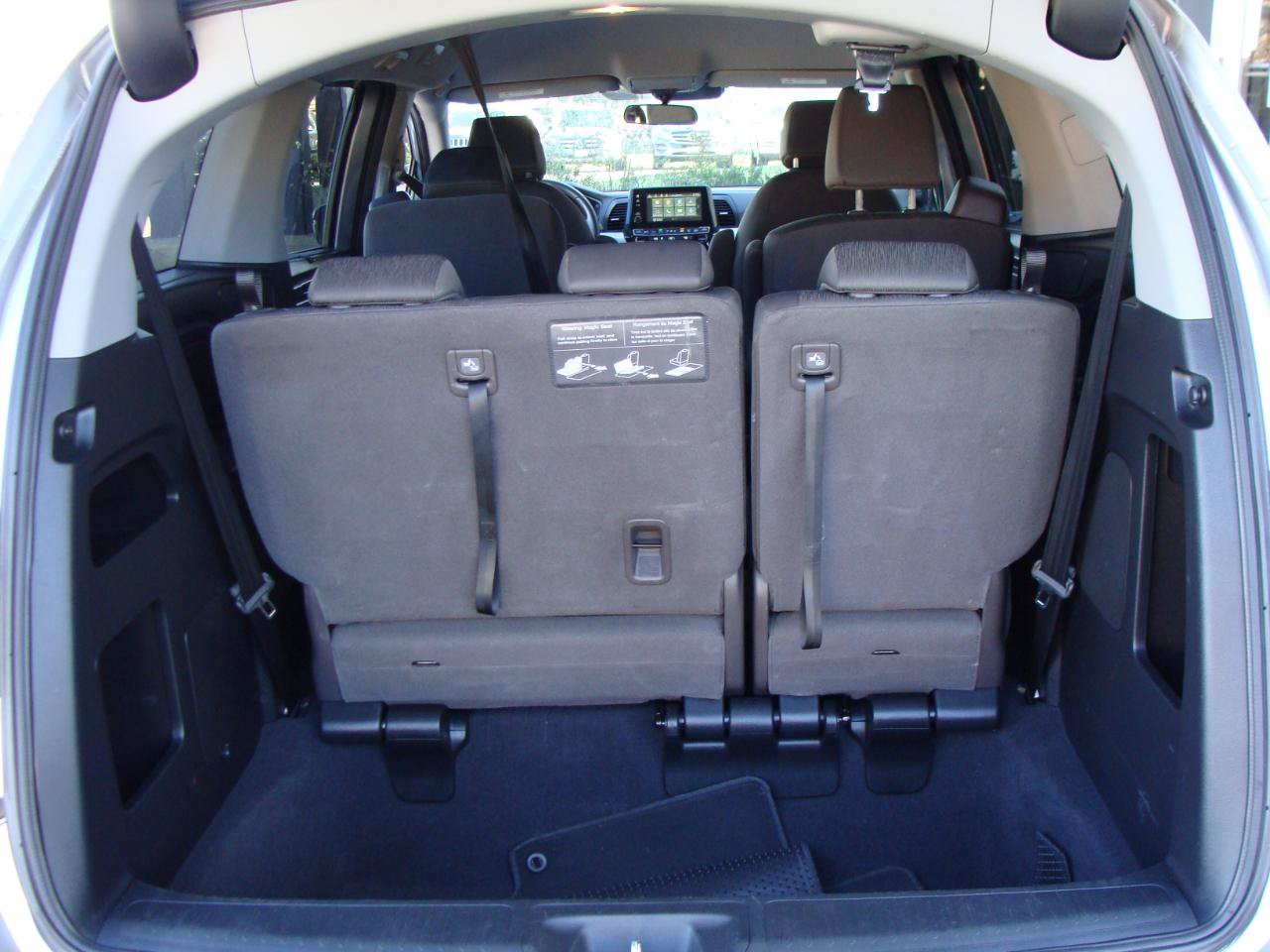Used 2020 Honda Odyssey EX image 40