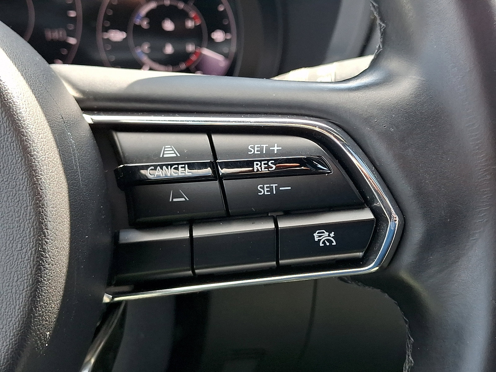 Certified 2024 MAZDA CX-90 Plug-In Hybrid w/ Premium Plus AWD/4WD image 27