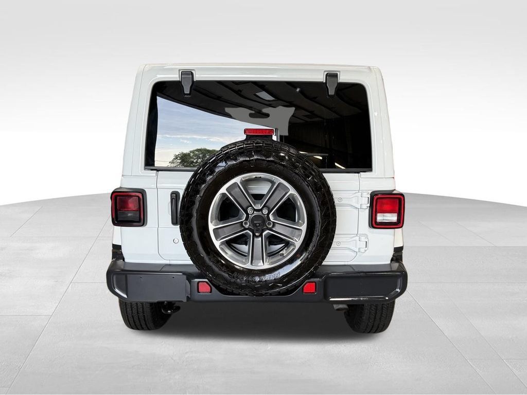 Used 2019 Jeep Wrangler Unlimited Sahara w/ Uconnect 4C Nav & Sound Group AWD/4WD image 41