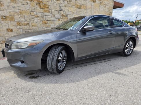 Used 2009 Honda Accord LX-S image 2