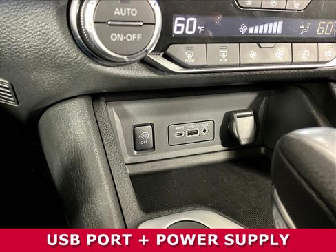 Certified 2025 Nissan Sentra SV w/ All-Weather Package FWD image 15