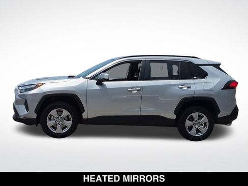 Used 2024 Toyota RAV4 XLE FWD image 5
