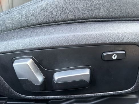 Used 2020 BMW 330i Sedan image 28